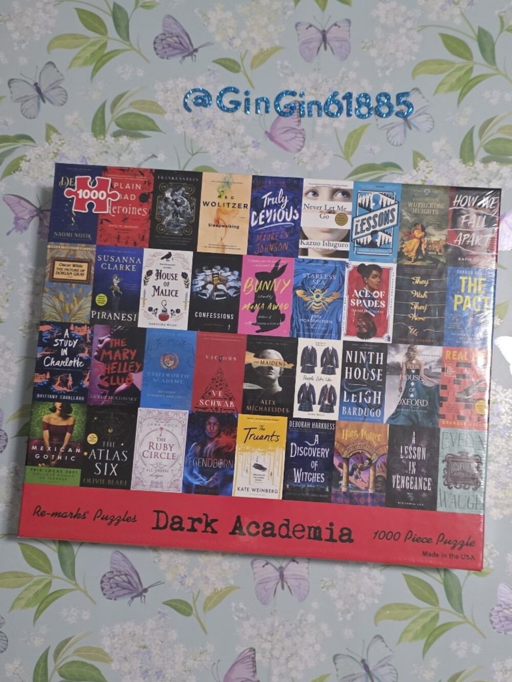 NWT Re-marks Puzzle - Dark Academia 1000 Piece Puzzle